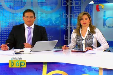 Jesús María: taxista queda atrapado en auto tras aparatoso choque