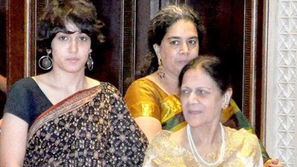 Aamir Khan's Daughter Ira In Saree @ 'PK' Success Bash