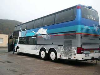 Setra S 328 DT