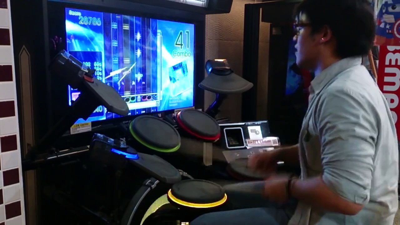 GITADORA - 10,000,000,000 by 鳥屎