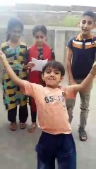 An Excellent Parody Of Imran Khan & Ongoing Stuff In Dharna By Kids