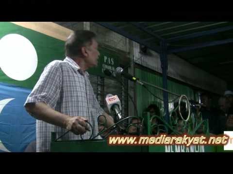 Anwar Ibrahim: Ceramah At Felda Chemplak 03/01/2011 (Part 1)