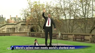 World's tallest man meets world's shortest man.mp4
