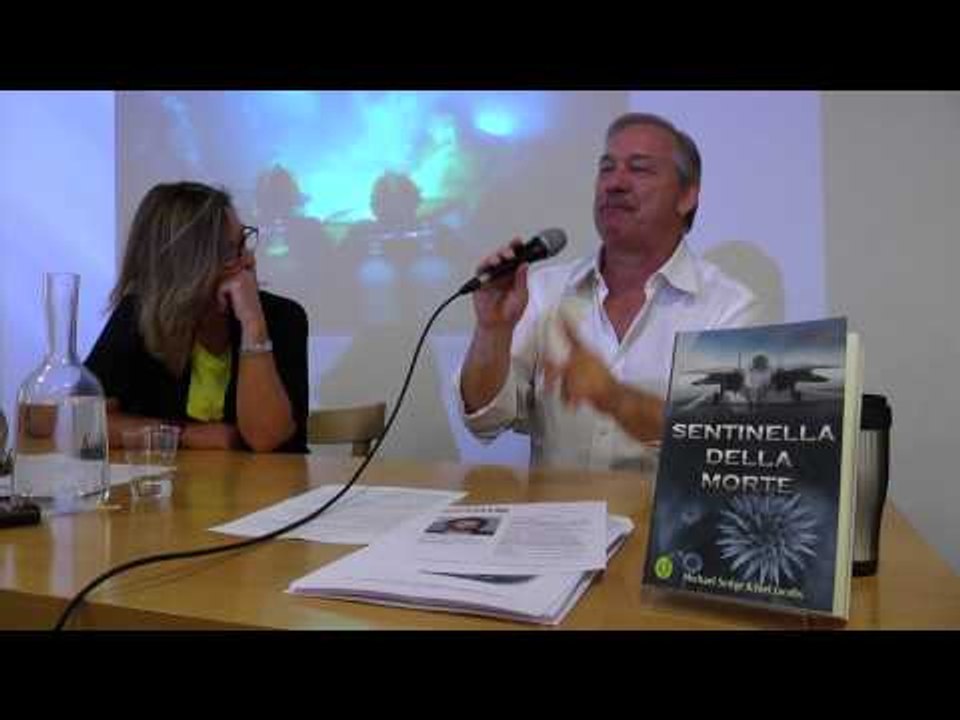 Napoli - "Sentinella della morte", il libro thriller dell'ex marine Michael Sedge (11.06.15)