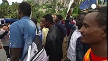 تظاهرات مهاجران آفریقایی در مرز ایتالیا و فرانسه