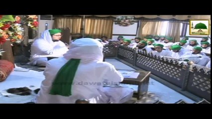 Kitabain Mang Kar Prhnay Say Khudari Par Farq Parta Hai Ya Nahi - Short Clip