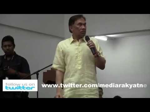 Anwar Ibrahim Nationwide Tour: Petaling Jaya 06/01/2012 (Pt 1/5)