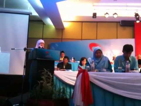 MediaRakyat News Flash: Dato' Seri Wan Azizah (1)