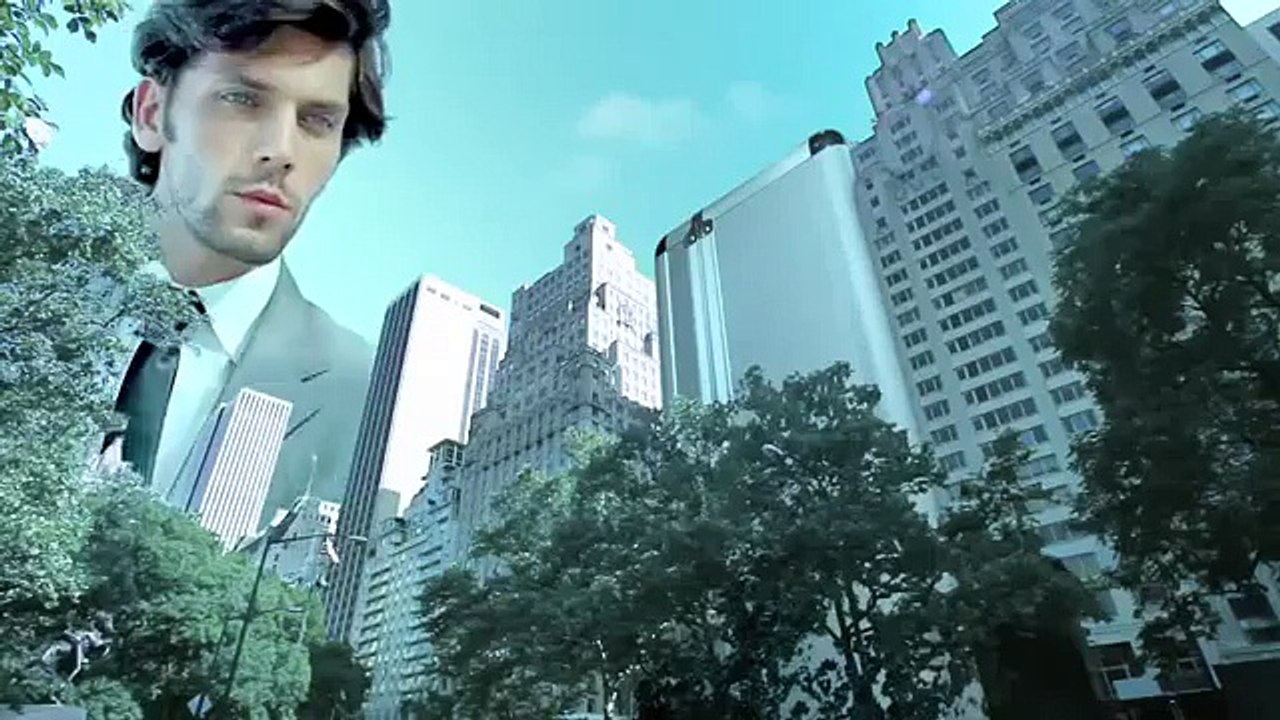 Korean Air TV Commercial 2010 - For life on a whole new scale (Global version)