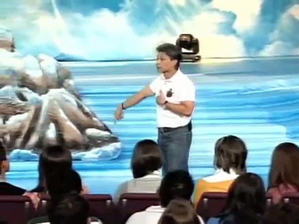 Nadie tenga en poco tu juventud 2, Cash Luna (Hechos 29 2008)