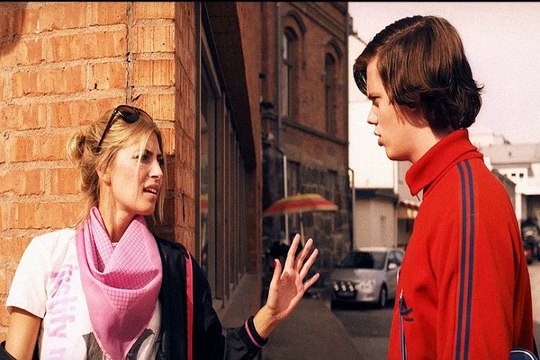 Simple Simon Full H.D. Movie Streaming|Full 1080p HD (2010)