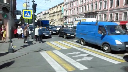 h - (Pink floydish Christelle Berthon)