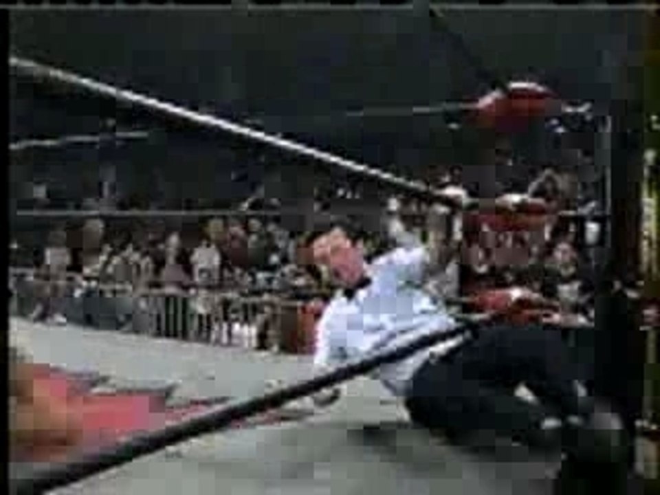 WCW - Rey Mysterio Jr. Beats Kevin Nash