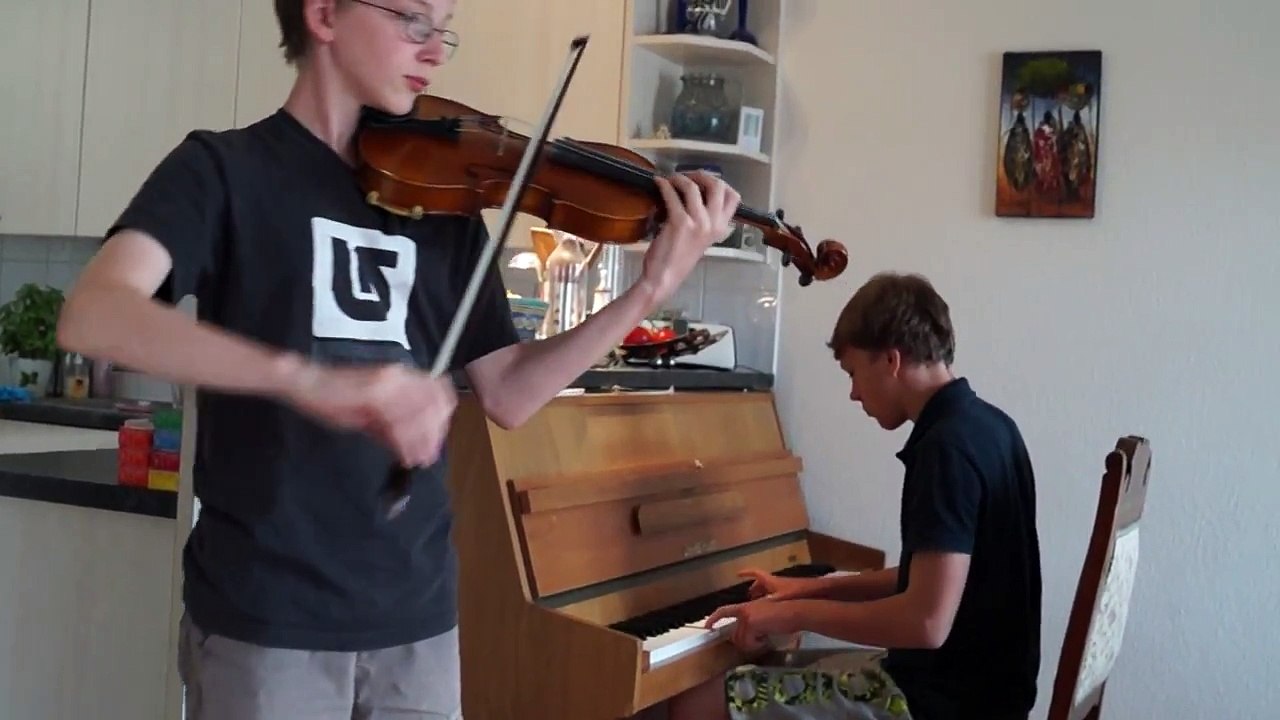 O & B play Mozart sonata in E minor