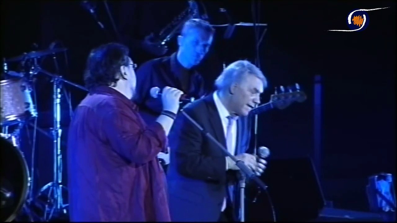 Salvatore Adamo & Lavrentis Machairitsas "Au Café du Temps Perdu" at Megaron for the IFG