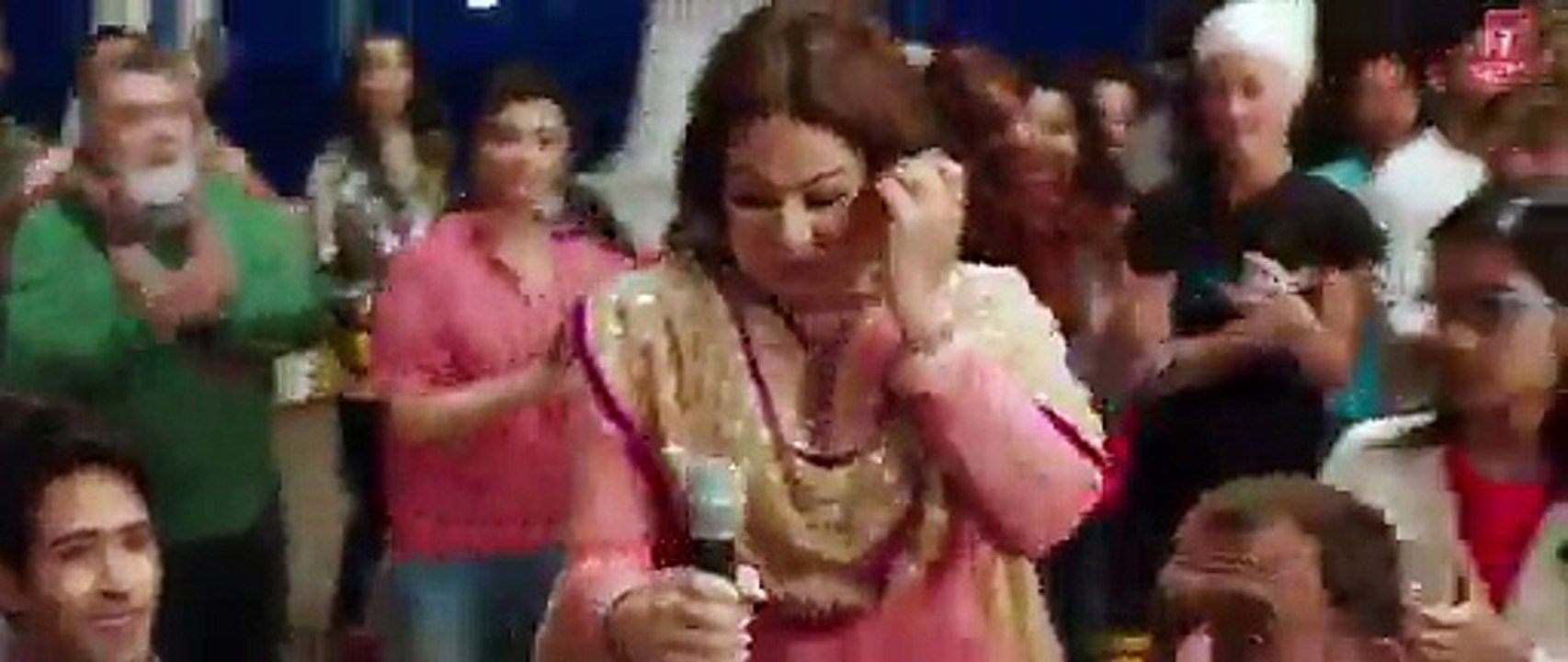 'Gallan Goodiyaan' Video Song - Dil Dhadakne Do - T-Series - Video Dailymotion