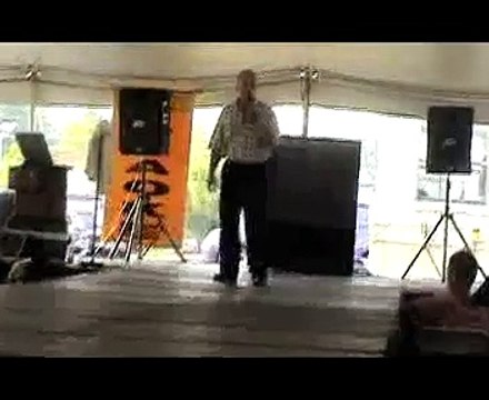 Danny McCorkle sings 'Pocketful Of Rainbows' Elvis Week 2006