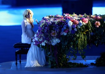LG Performs at Baku 2015 Opening Ceremony