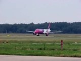 Katowice Airport (EPKT / KTW) - Start samolotu Airbus A320-232 linii WizzAir