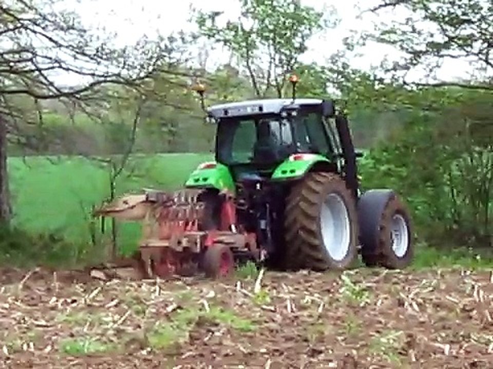 deutz agrotron k 420 + charrue goizin 5 corps