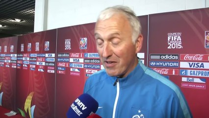 Foot - CM (F) - EDF : Bergeroo «une faillite collective»