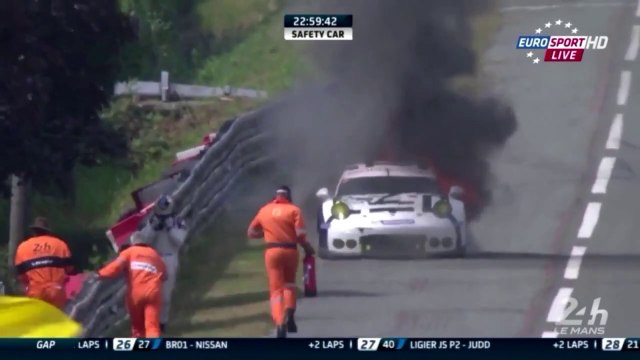 24h du Mans 2015 Pilet Big Fire Imperatori Crashes into Kane