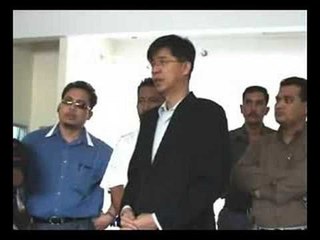 Tian Chua: Briefed Supporters At HQ