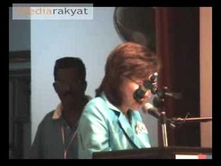 Dr Tan Yee Kew crossed over with 2,000 others to PKR in Klang