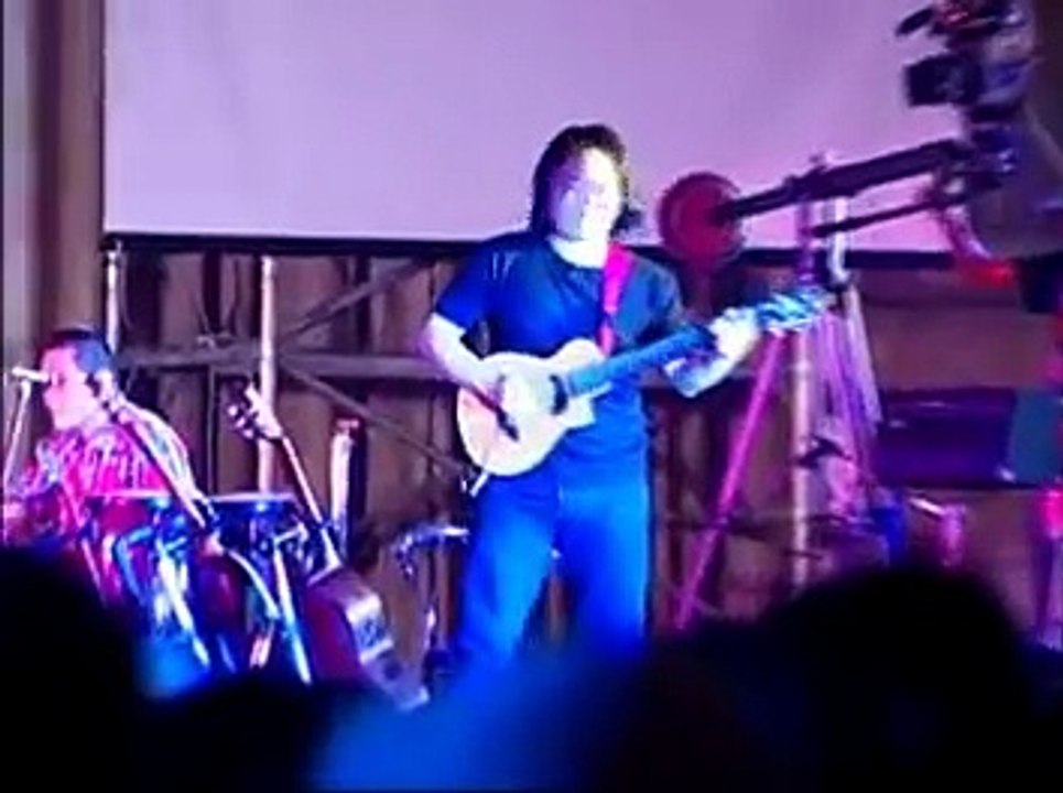 Chit San Mung (Acoustic)