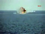 Rus Savaş Gemisi KorsanTeknesine Ateş Açtı  (Marshal Shaposhnikov Attacked the Somalian Pirates)