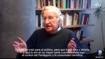Noam Chomsky habla sobre Wikileaks