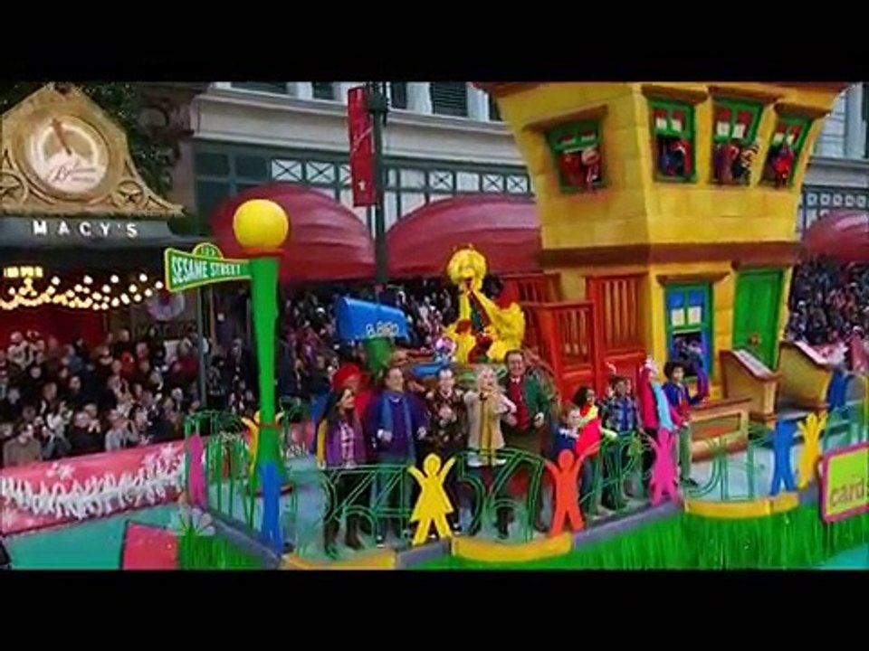 Sesame Street - Thanksgiving Day Parade 2012