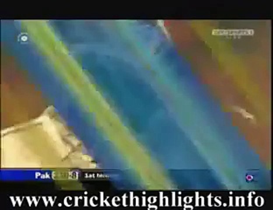Misbah funny run out