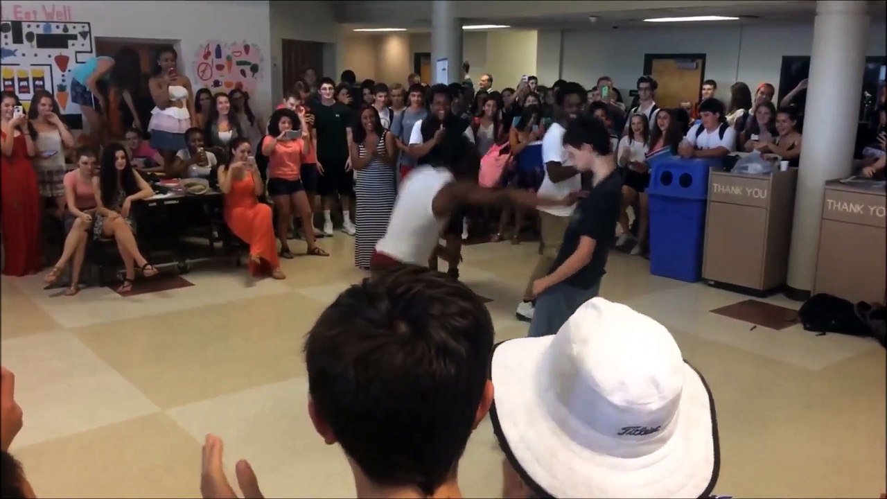 Une compétition de danse étonnante