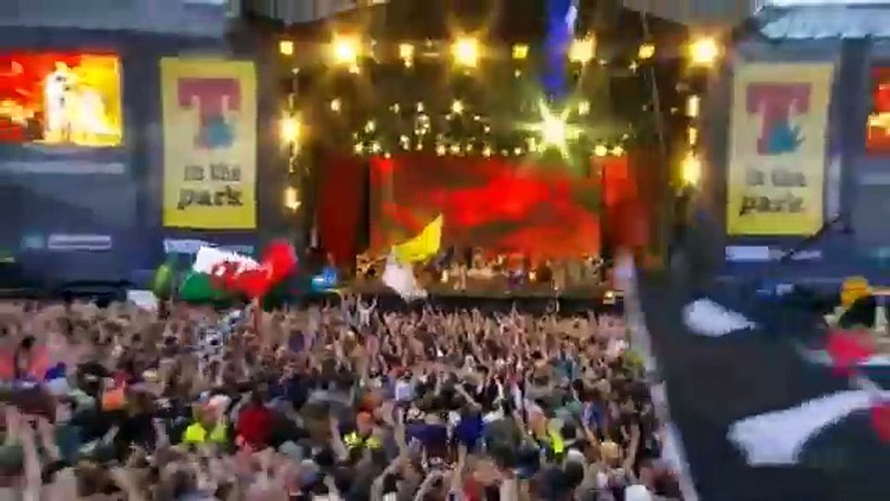Killers - When You Were Young (LIVE at T in the Park 2007)