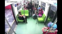 Vagoneros del metro DF goplean a pasajeros
