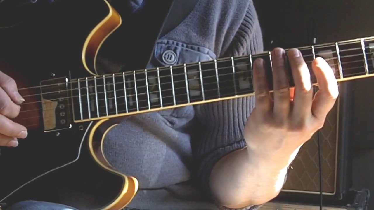 F7 mixolydian jazz guitar lick with tab
