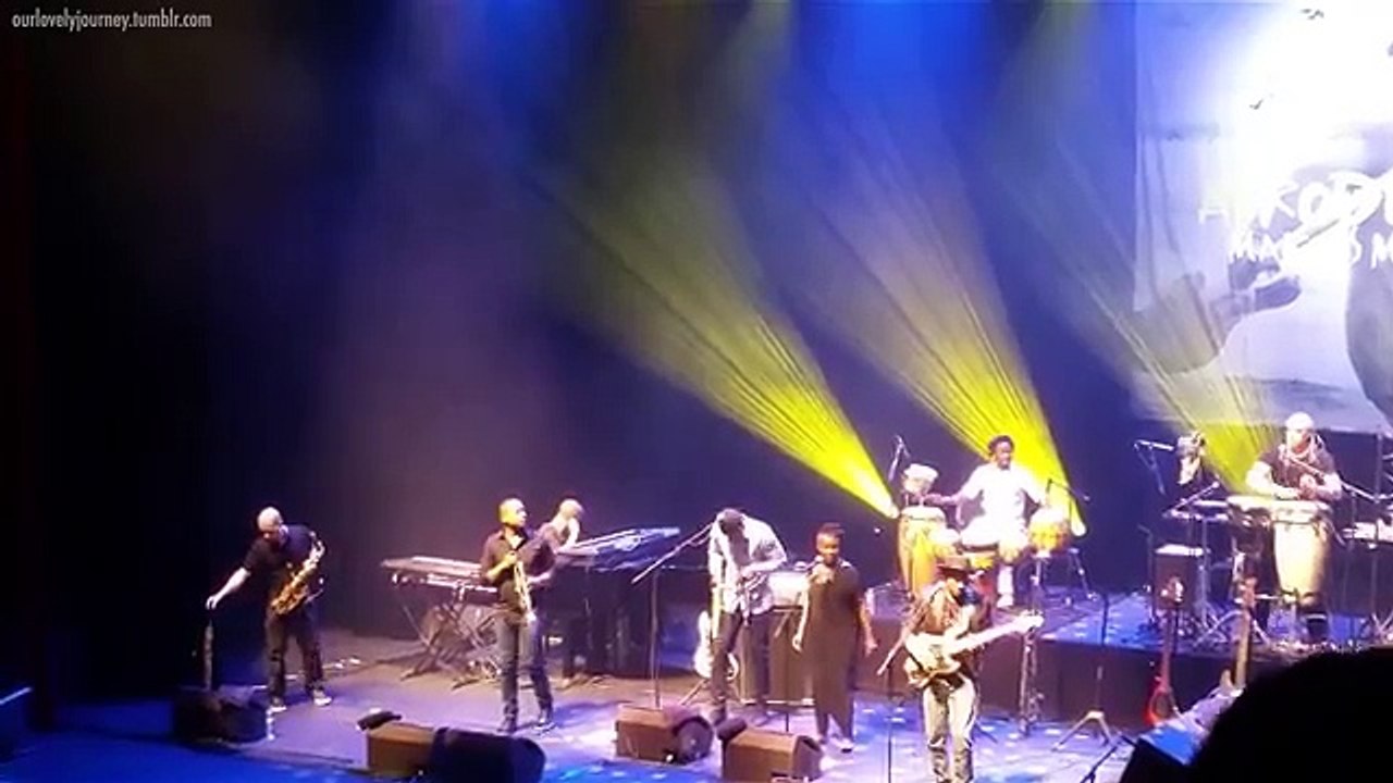 MARCUS MILLER AFRODEEZIA - OLYMPIA 2015