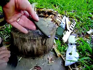 OPERATIONALEXTRAS,improvised knives!..... and a Tracker knife