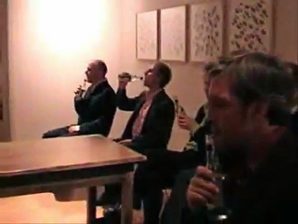 John White: "Drinking and Hooting Machine"