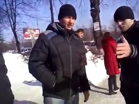 Кавказцы поймали Скинхедов Кавказцы против скинов