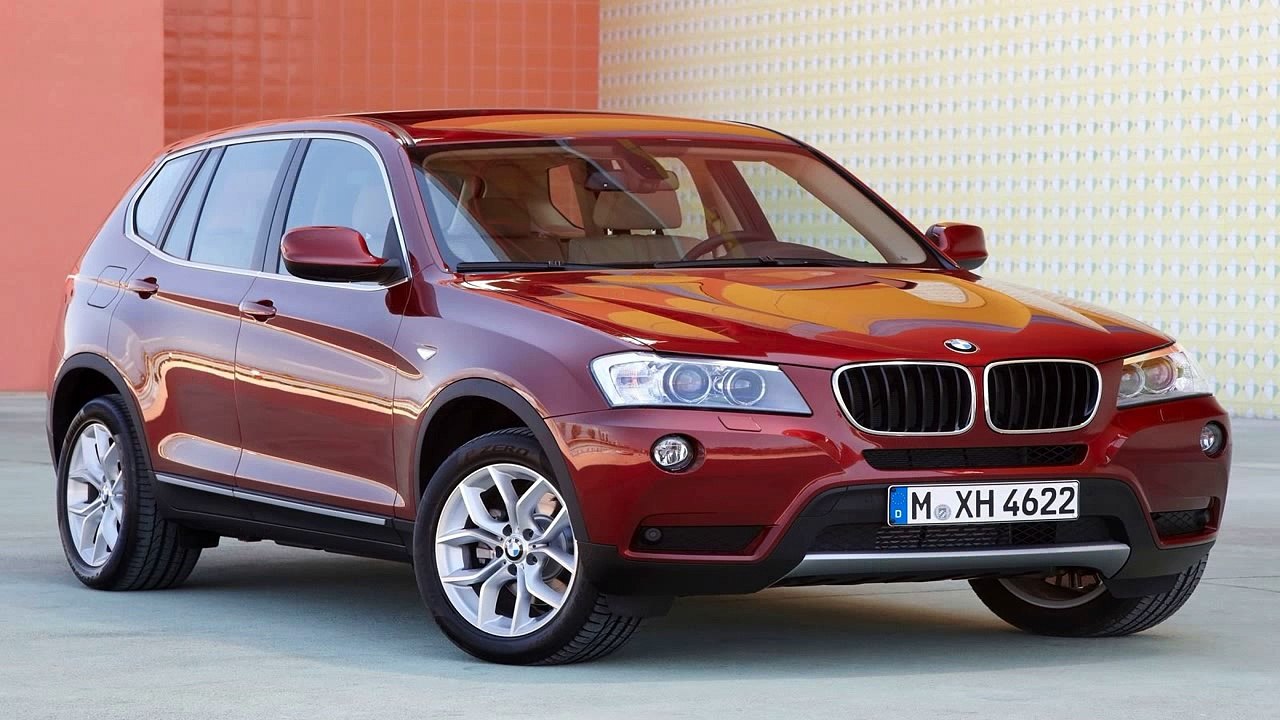 Car Tech - 2013 BMW xDrive28i