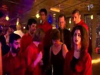 Alexander Skarsgård - Leende guldbruna Ögon (Smiling auburn eyes) The Song