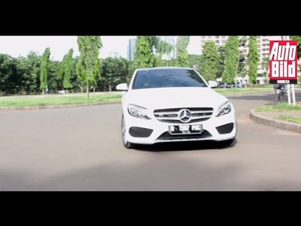 Review Lengkap Mercedes Benz C250 AMG di Indonesia (Bagian 1 dari 3)