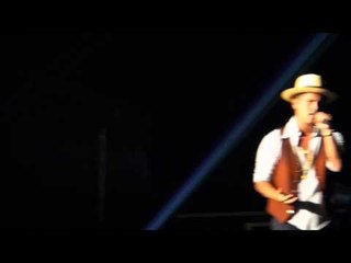 Bruno Mars - When I Was Your Man (Live in Jakarta)