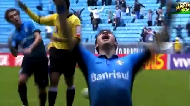 Gremio 2-1 Atletico-PR ~ [Brasileirao] - 14.06.2015 - Golos & Resumo