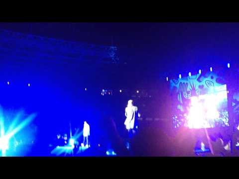 One Direction - Little White Lies at OTRA Tour Jakarta 150325