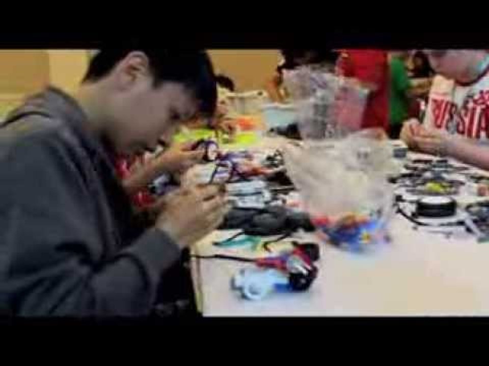 WORLD ROBOT OLYMPIAD 2013