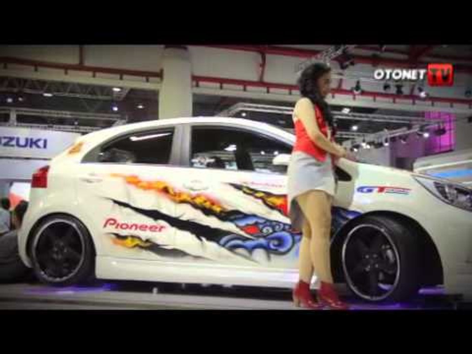 Launching Booth KIA di IIMS 2014