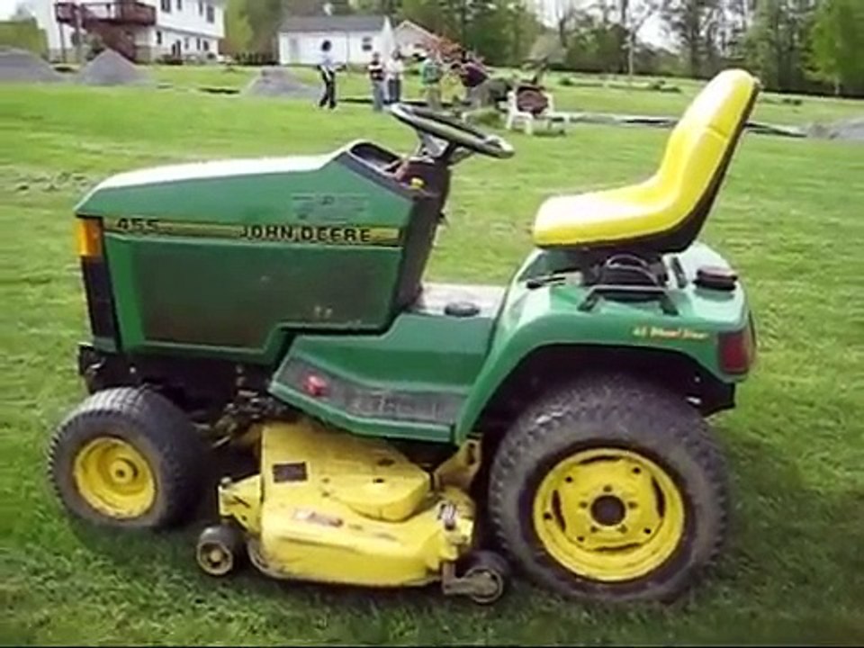John Deere 455 diesel lawn tractor all wheel steering